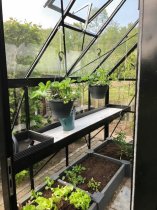 afbeelding zaaitafel zwart