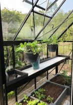 afbeelding zaaitafel zwart