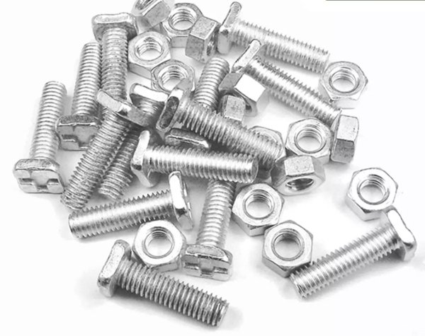 afbeelding aluminium boutjes en moeren M6x22 mm.